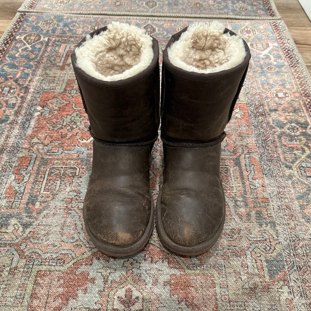 Brown Leather Waterproof Ugg
